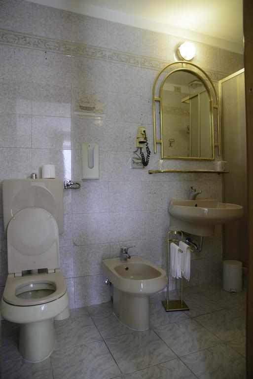טורינו Affittacamere Maison Napoleon מראה חיצוני תמונה